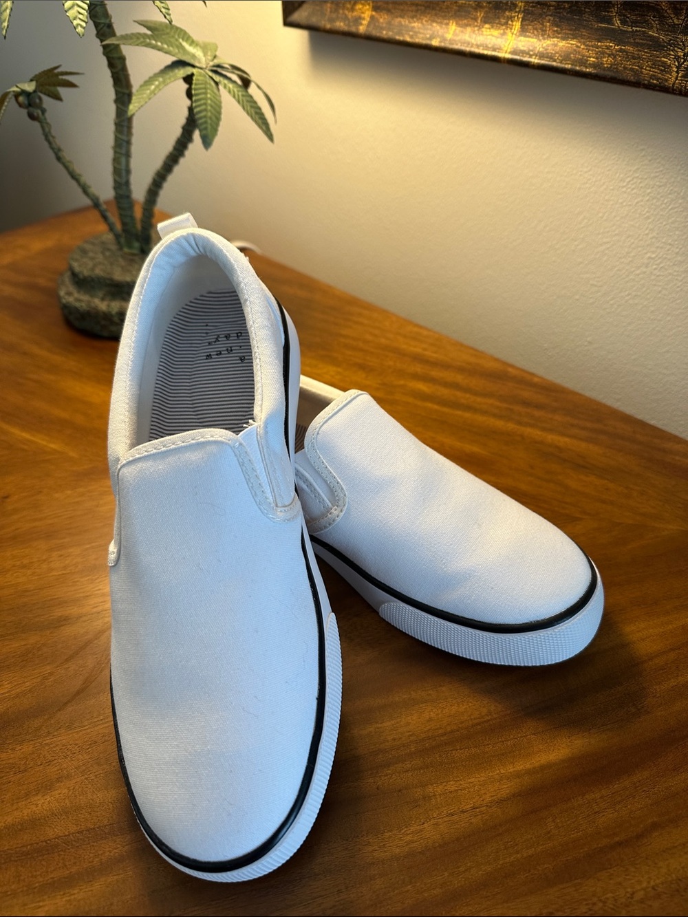NWT Women’s ‘A New Day’ White Slip-On Canvas Shoes - Classic Casual, Sz 7